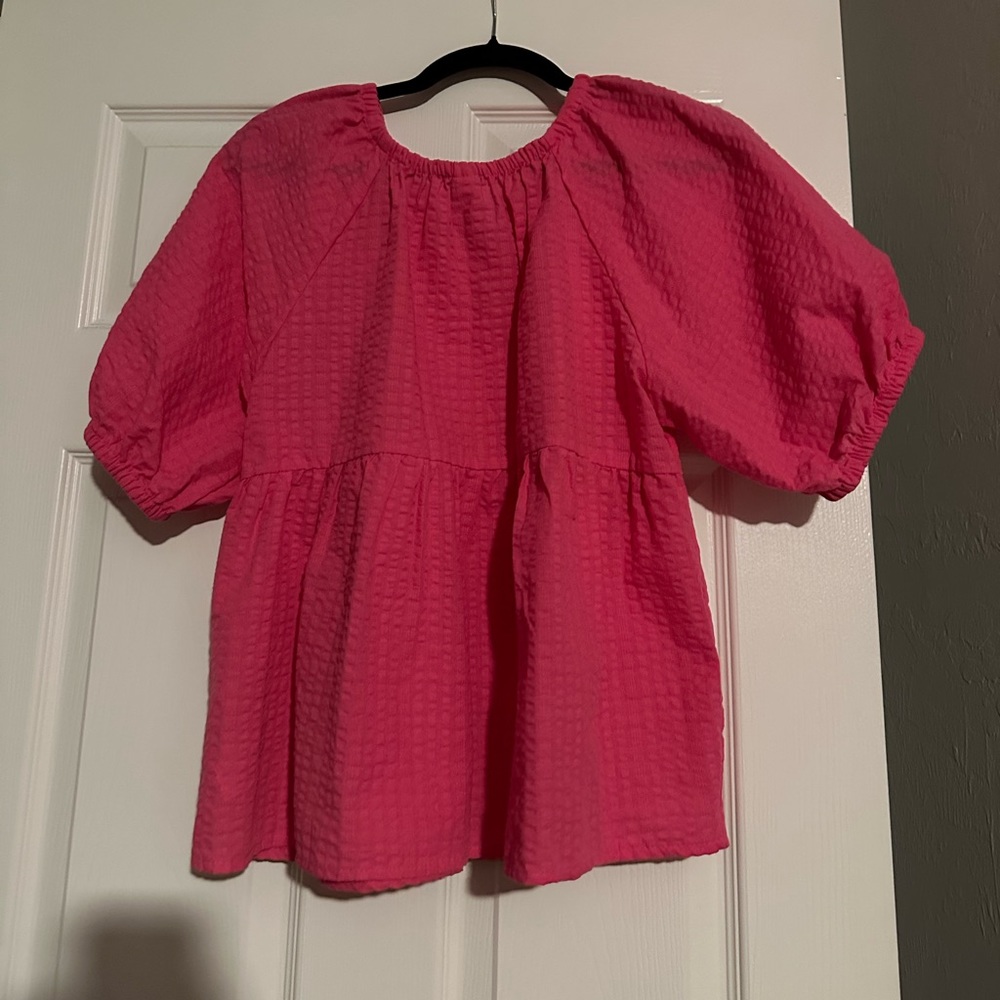 Old Navy Pink bubble top